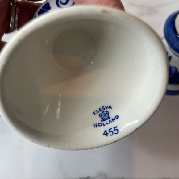 Elesva 455 Deft Holland Hand Painted Blue and White Floral Candle Holders - Picture 5 of 13